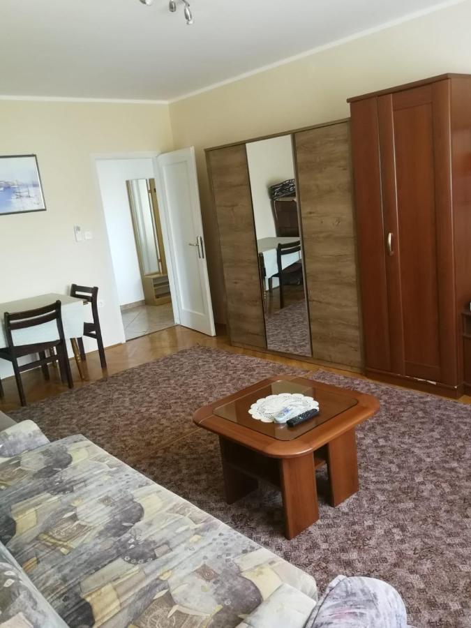 Apartments Ljubica Биоград-на-Мору Экстерьер фото