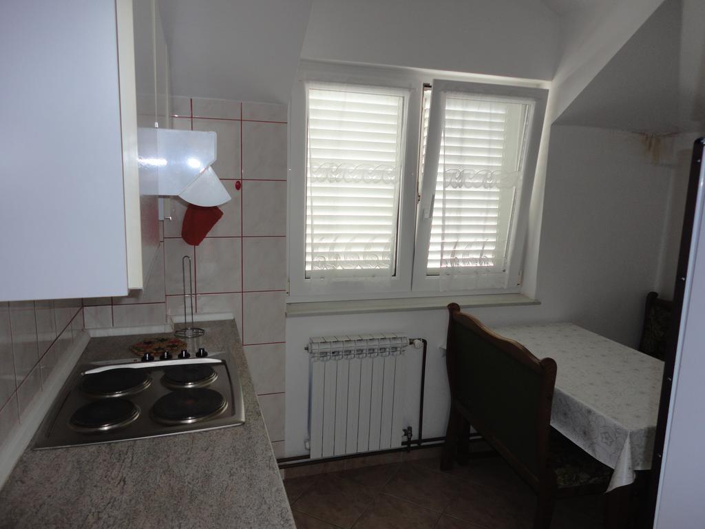 Apartments Ljubica Биоград-на-Мору Номер фото